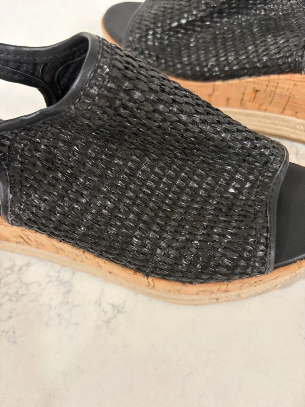 Steve Madden Women’s Black and Tan Woven Cork Wedge Platform Sandals Sz 7.5